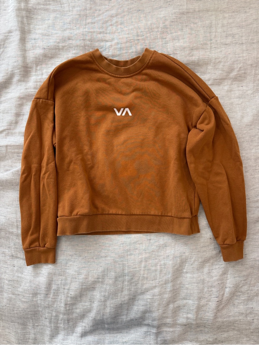 RVCA Cropped Crewneck Sweatshirt in Rust Brown with White Logo